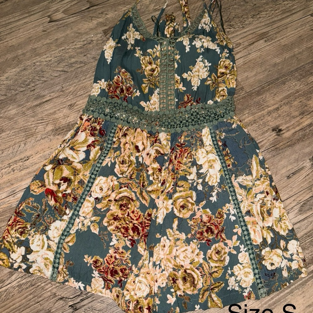 Floral women romper